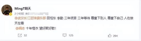 《破产姐妹》女星凯特·戴琳斯小露香肩秀性感。